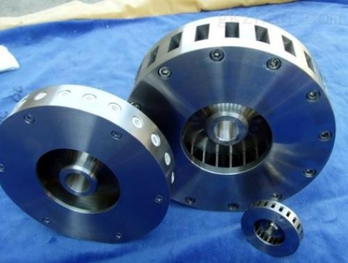 Special centrifugal atomizing plate for spray drying